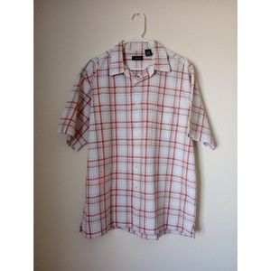 Van Heusen Men's Lg Red&White Plaid Short Sleeve Collared Button Up Casual Shirt